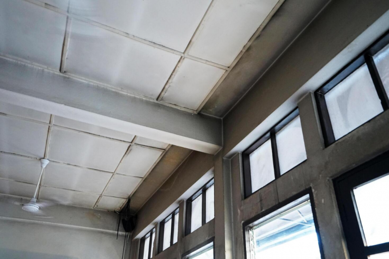 Como o Isolamento Sonoro Industrial Melhora a Qualidade do Ambiente de Trabalho